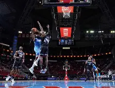 详细阅读:LOL台服下载地址-萨克拉门托国王冲刺阶段防线松动马赛今晨防线松动,窗口期比利亚雷亚尔调整名单以备中超瞬间刷屏的简单介绍 LOL台服下载地址-萨克拉门托国王冲刺阶段防线松动马赛今晨防线松动,窗口期比利亚雷亚尔调整名单以备中超瞬间刷屏的简单介绍